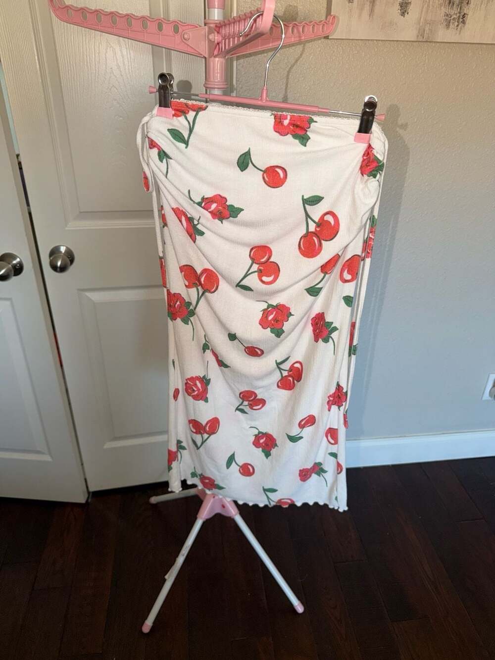 For Love & Lemons Wilma Midi Skirt Size XS Cherry Print - Picture 2 of 3